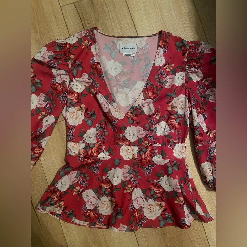 Super cute sexy blouse